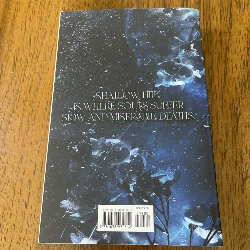 Barnes & Noble ~ Shallow River H.D. Carlton - Picture 2 of 2
